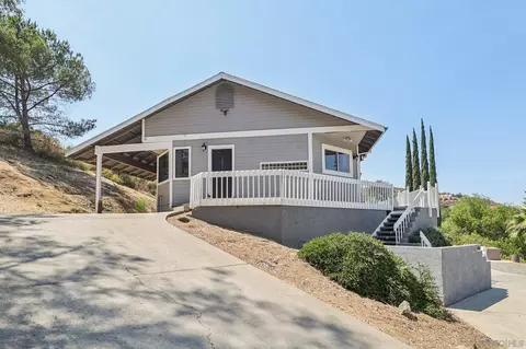 Exterior - 11810 Hi Ridge Rd, Lakeside, CA 92040 photo 12 of 13