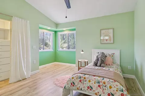 Bedroom - 11810 Hi Ridge Rd, Lakeside, CA 92040 photo 6 of 11