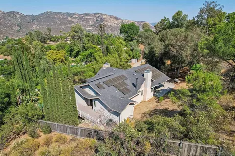 View/Area - 11810 Hi Ridge Rd, Lakeside, CA 92040 photo 4 of 12