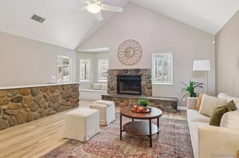 Living - 11810 Hi Ridge Rd, Lakeside, CA 92040 photo 5 of 7
