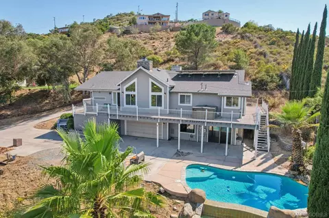 Exterior - 11810 Hi Ridge Rd, Lakeside, CA 92040 photo 9 of 13