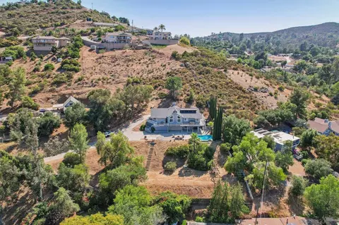 View/Area - 11810 Hi Ridge Rd, Lakeside, CA 92040 photo 5 of 12
