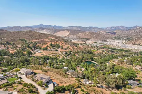 View/Area - 11810 Hi Ridge Rd, Lakeside, CA 92040 photo 8 of 12