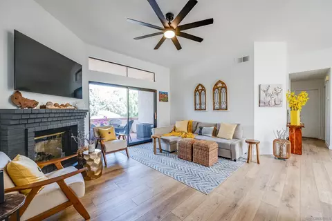 3514 Somerset Way, Carlsbad, CA 92010