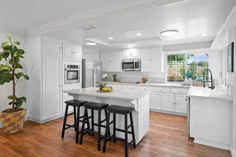 Kitchen - 1852 Foxfire Rd, Fallbrook, CA 92028 photo 1 of 5