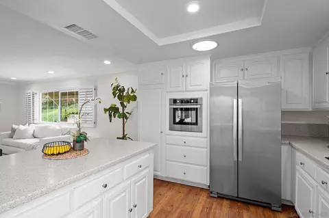 Kitchen - 1852 Foxfire Rd, Fallbrook, CA 92028 photo 5 of 5