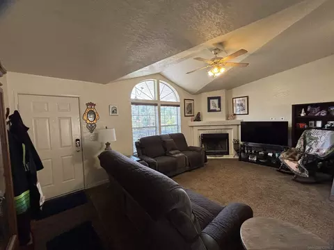 13114 Aurora Dr, El Cajon, CA 92021 photo 14