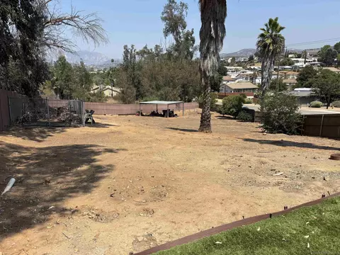 13114 Aurora Dr, El Cajon, CA 92021 photo 30