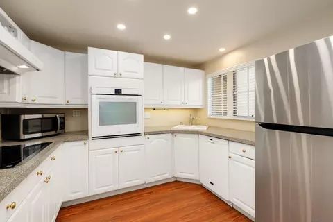 2870 Andover Ave, Carlsbad, CA 92010 photo 4