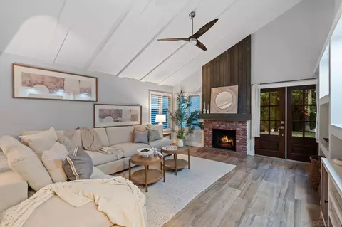 Living - 3105 Madera Ct, Carlsbad, CA 92009 photo 2 of 3