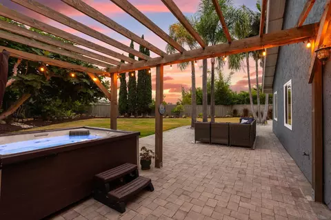 Exterior - 3105 Madera Ct, Carlsbad, CA 92009 photo 17 of 19