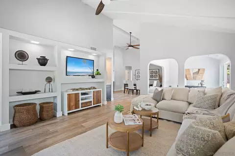 Living - 3105 Madera Ct, Carlsbad, CA 92009 photo 1 of 3