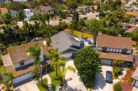 View/Area - 3105 Madera Ct, Carlsbad, CA 92009 photo 1 of 11