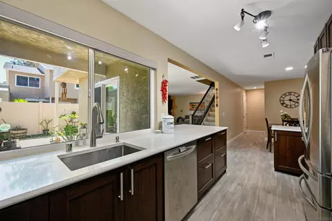 Kitchen - 13605 Sycamore Tree Ln, Poway, CA 92064 photo 2 of 4