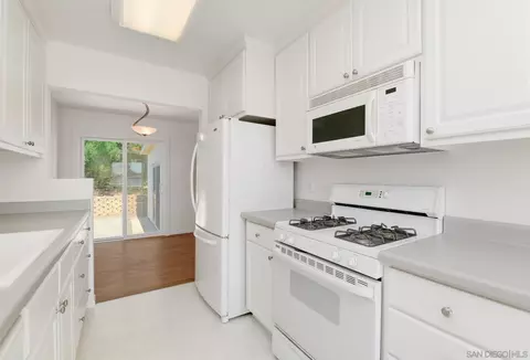6330 Blanchard Rd, La Mesa, CA 91942 photo 4