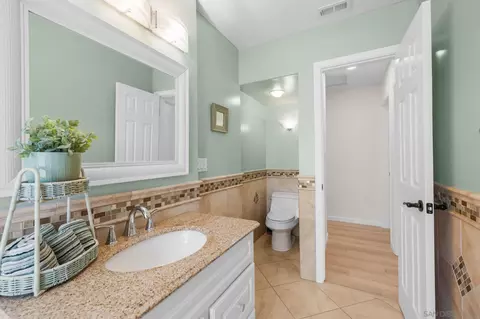 3560 Donna Dr, Carlsbad, CA 92008 photo 23
