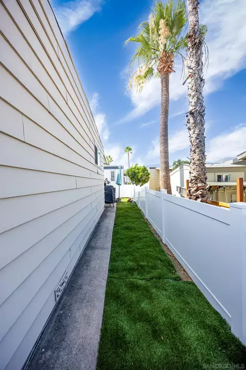 Exterior - 8301 Mission Gorge Rd #SPC 382, Santee, CA 92071 photo 3 of 16