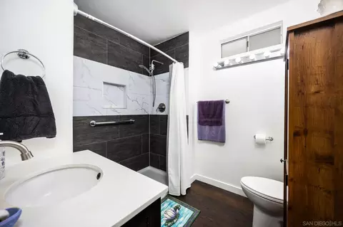 Bath - 8301 Mission Gorge Rd #SPC 382, Santee, CA 92071 photo 1 of 3