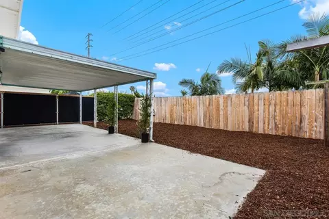 Exterior - 709 Sunflower St, Encinitas, CA 92024 photo 5 of 7