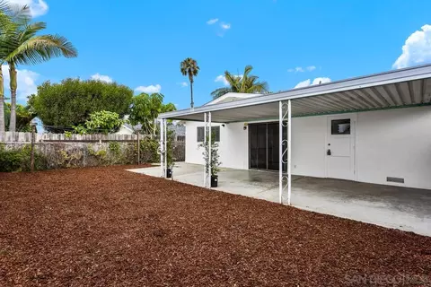 Exterior - 709 Sunflower St, Encinitas, CA 92024 photo 7 of 7