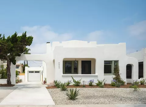 4532 Kensington Dr, San Diego, CA 92116