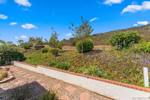2139 Royal Lytham Gln, Escondido, CA 92026 photo 29
