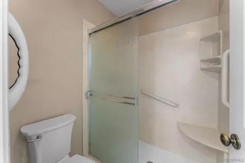 2139 Royal Lytham Gln, Escondido, CA 92026 photo 24