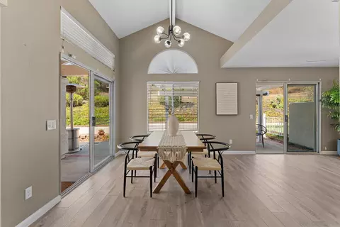 2139 Royal Lytham Gln, Escondido, CA 92026 photo 12