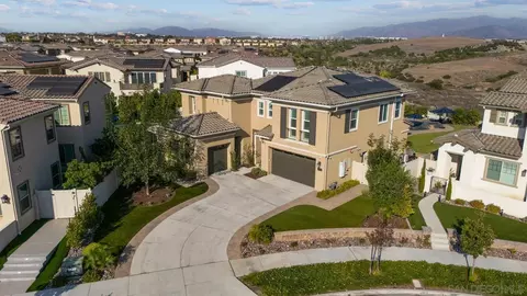 1715 Paterna Dr, Chula Vista, CA 91913