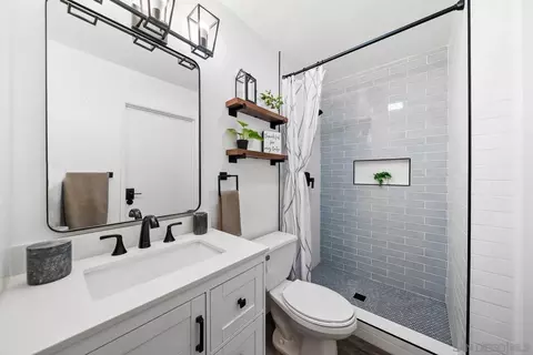 Bath - 10150 Waynecrest Ln, Santee, CA 92071 photo 1 of 2