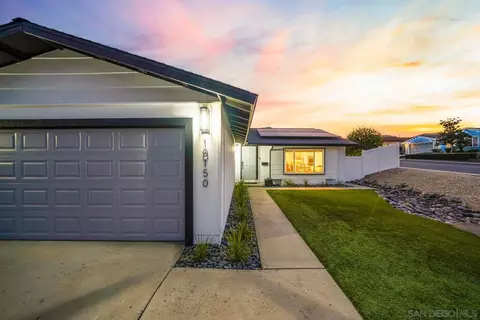 Exterior - 10150 Waynecrest Ln, Santee, CA 92071 photo 3 of 21