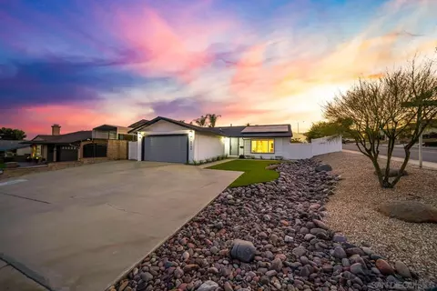 Exterior - 10150 Waynecrest Ln, Santee, CA 92071 photo 15 of 21