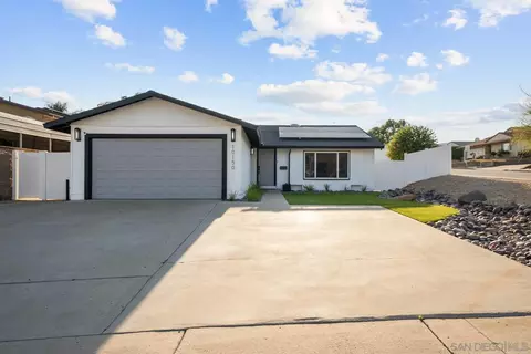 Exterior - 10150 Waynecrest Ln, Santee, CA 92071 photo 4 of 21