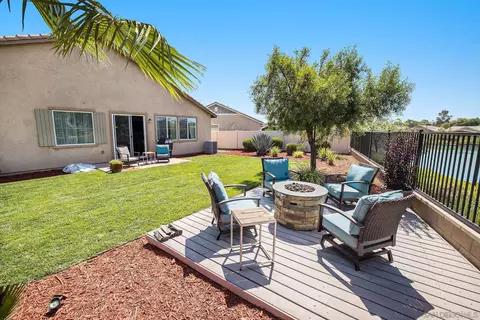 Exterior - 30357 Bristol Gate Ln, Menifee, CA 92584 photo 2 of 7