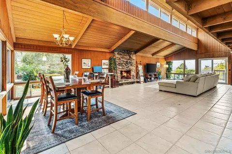 Dining - 2260 E Mission Rd, Fallbrook, CA 92028 photo 2 of 2