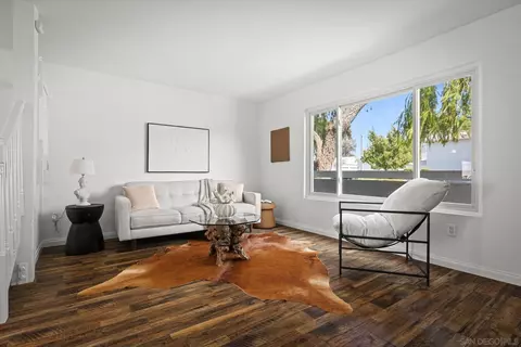 9404 Carlton Oaks Dr #D, Santee, CA 92071