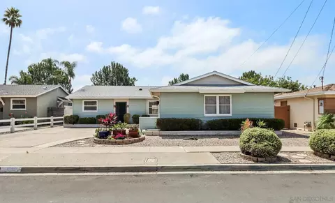 5011 Mount Casas Dr, San Diego, CA 92117