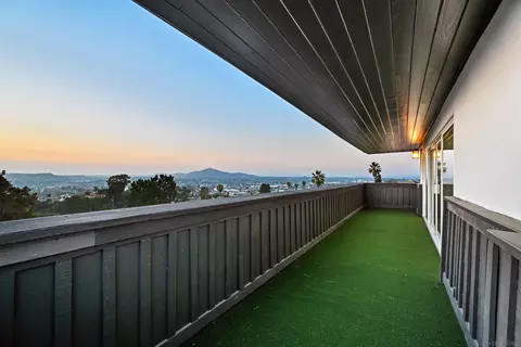4367 Summit Dr, La Mesa, CA 91941 photo 38