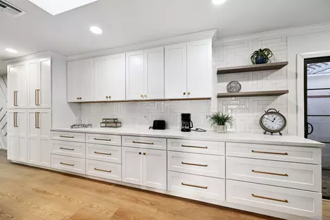 4367 Summit Dr, La Mesa, CA 91941 photo 9