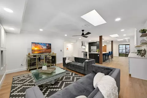 4367 Summit Dr, La Mesa, CA 91941 photo 4