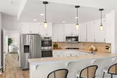 Kitchen - 2084 Roberts Pl, Escondido, CA 92029 photo 1 of 5