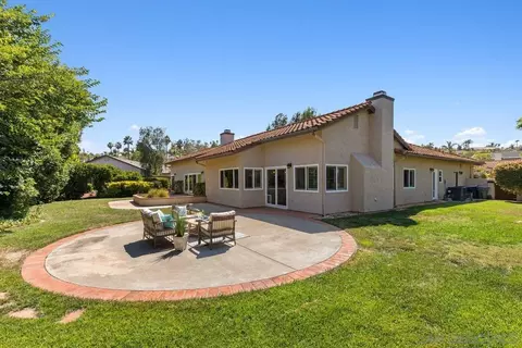 Exterior - 2084 Roberts Pl, Escondido, CA 92029 photo 3 of 14