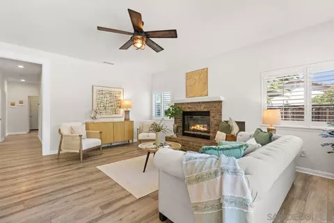 Living - 2084 Roberts Pl, Escondido, CA 92029 photo 6 of 6