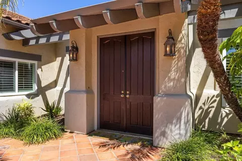 Entry Way - 2084 Roberts Pl, Escondido, CA 92029 photo 3 of 3