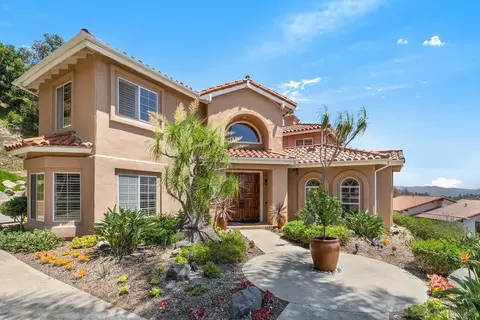 4753 Gabriel Way, La Mesa, CA 91941 photo 2