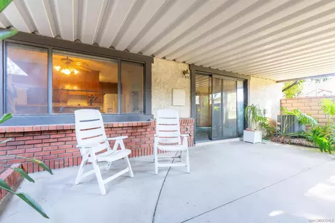 Exterior - 2825 Irving St, Riverside, CA 92504 photo 4 of 9