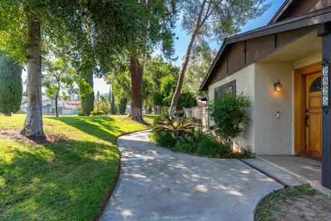Exterior - 2825 Irving St, Riverside, CA 92504 photo 8 of 9