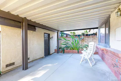 Exterior - 2825 Irving St, Riverside, CA 92504 photo 5 of 9