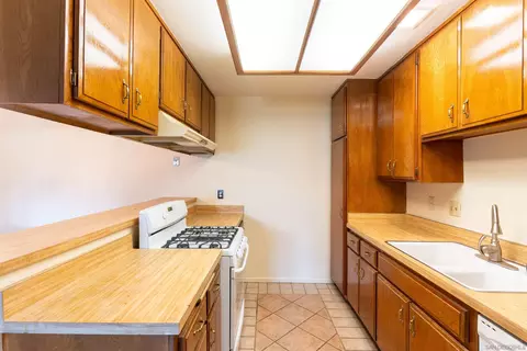 Kitchen - 2825 Irving St, Riverside, CA 92504 photo 2 of 2