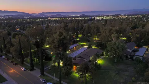 View/Area - 2825 Irving St, Riverside, CA 92504 photo 2 of 5